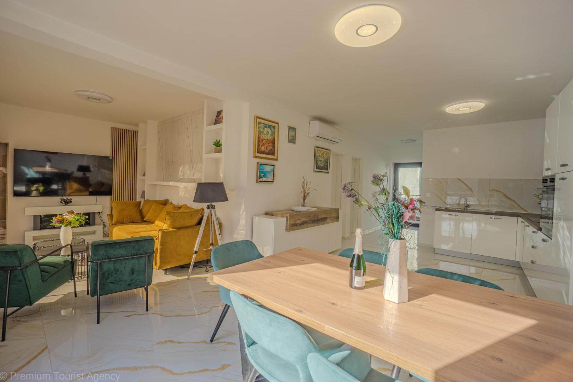 Ivica Super Comfortable, Newly Furnished Apartment In A Top Location メタイナ エクステリア 写真