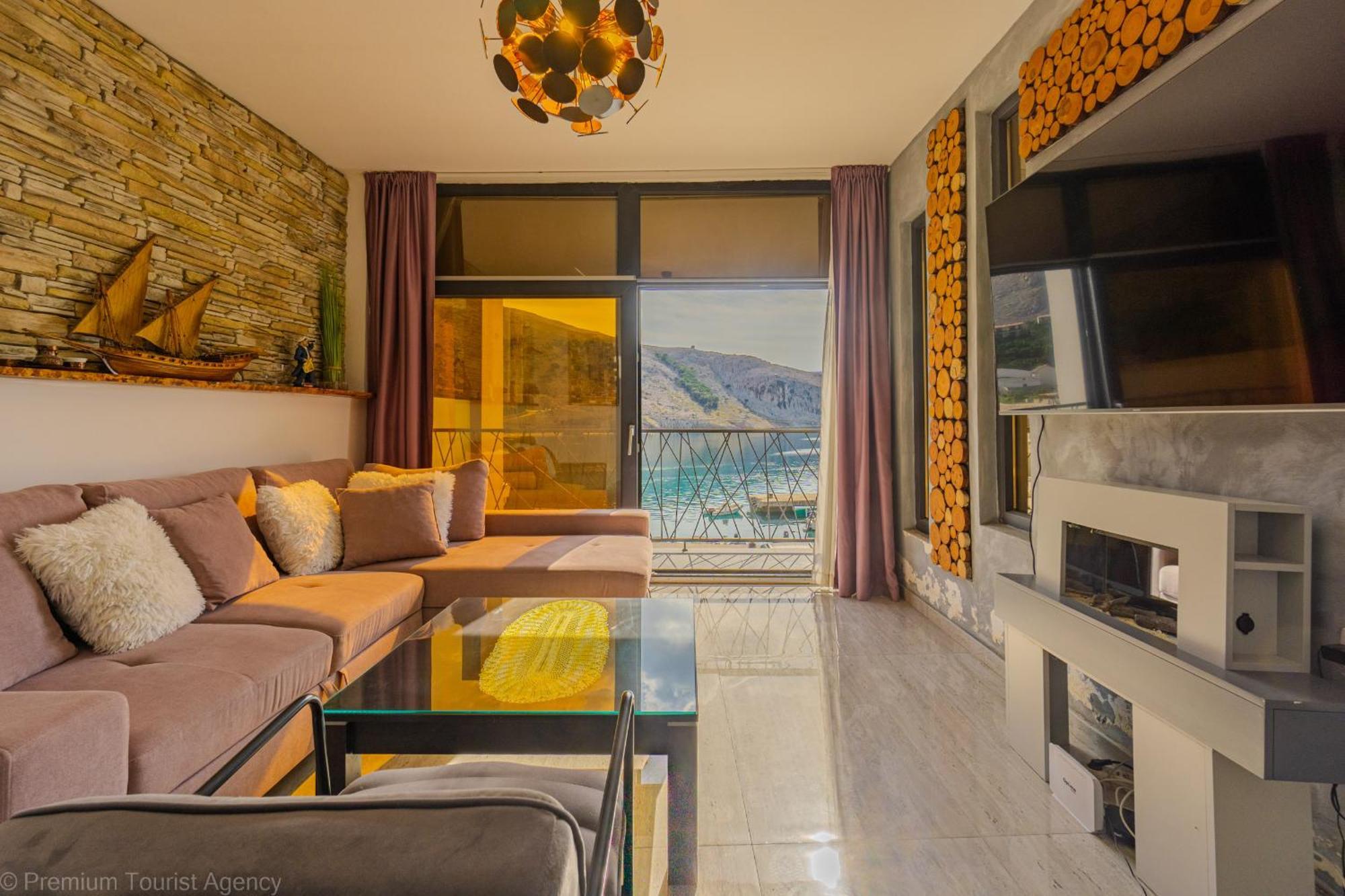Ivica Super Comfortable, Newly Furnished Apartment In A Top Location メタイナ エクステリア 写真