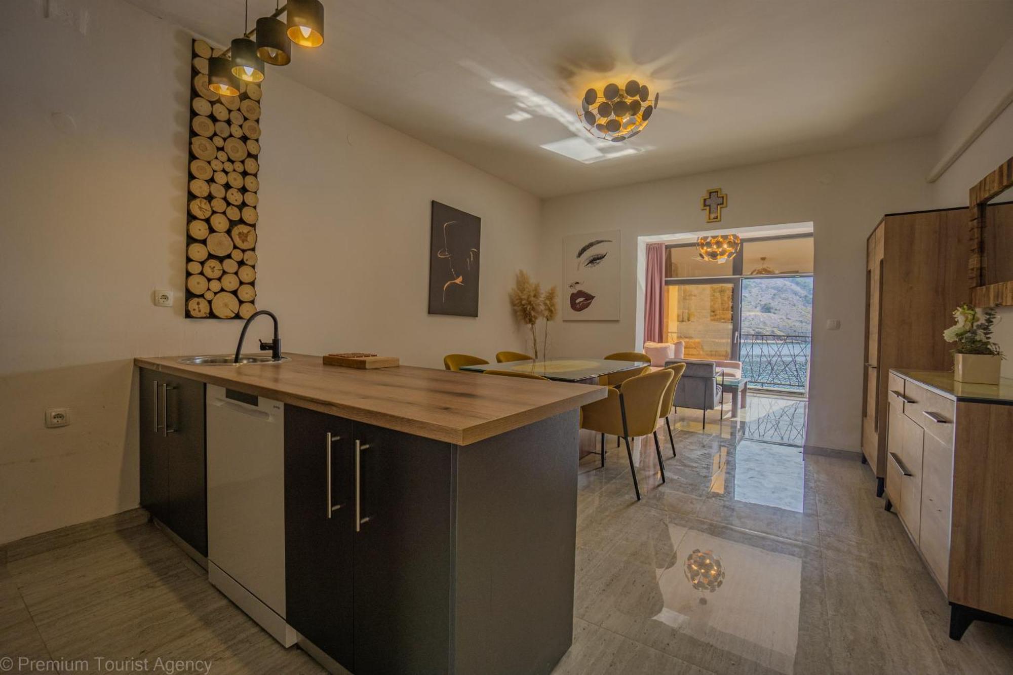 Ivica Super Comfortable, Newly Furnished Apartment In A Top Location メタイナ エクステリア 写真