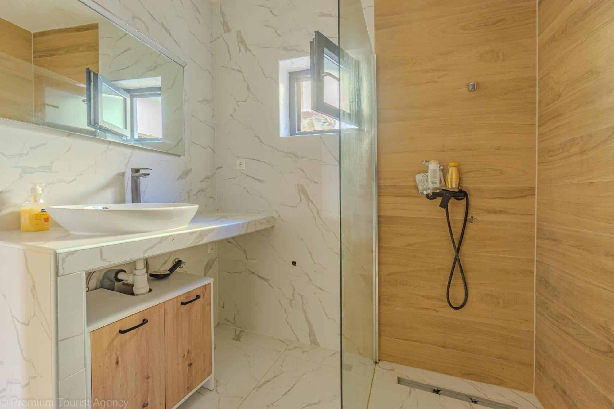 Ivica Super Comfortable, Newly Furnished Apartment In A Top Location メタイナ エクステリア 写真